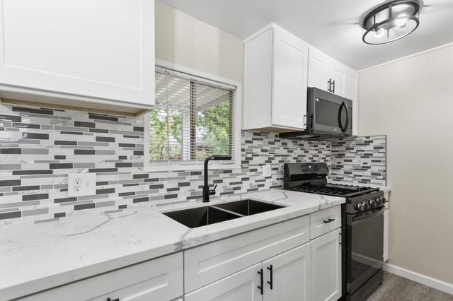 6626 Birnam St, Rio Linda, CA 95673