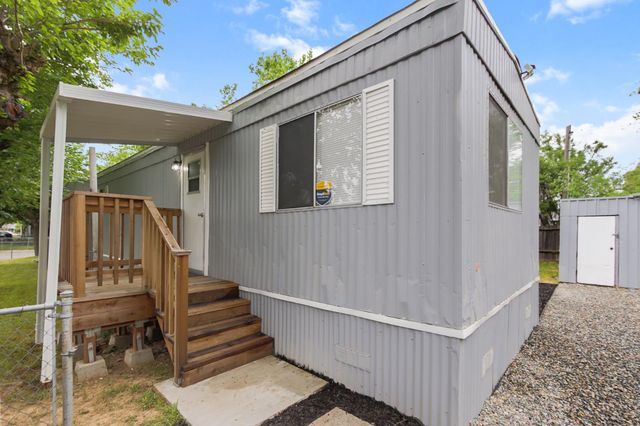 6626 Birnam St, Rio Linda, CA 95673