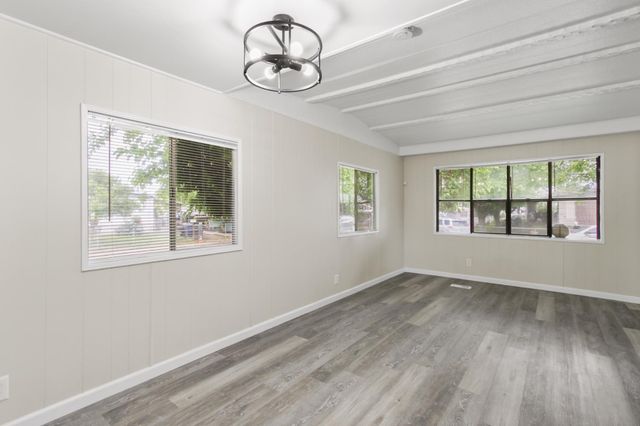 6626 Birnam St, Rio Linda, CA 95673