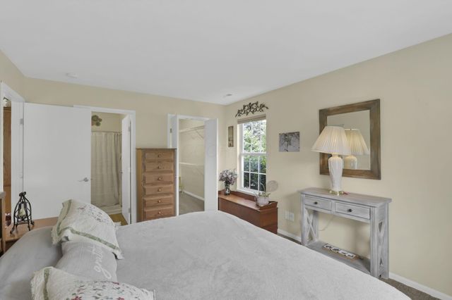 1352 Hillview Circle W, Newark, OH 43055