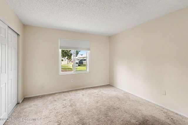 882 Wateroak Drive NE, Palm Bay, FL 32905