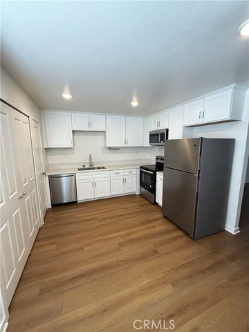 26144 Serrano Court, Lake Forest (el Toro), CA 92630