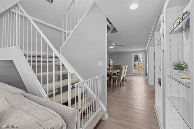 988 Som Center Road E2, Mayfield Village, OH 44143