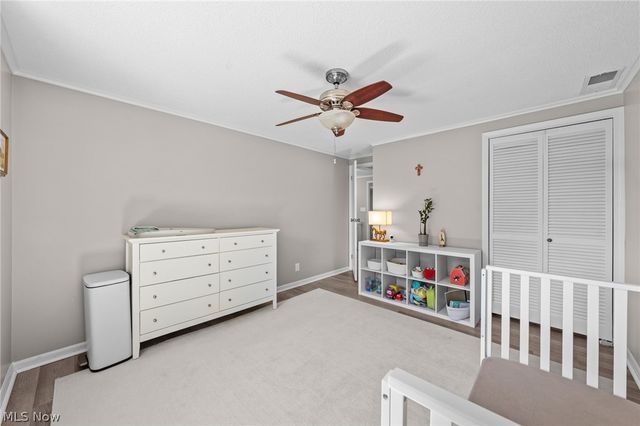 988 Som Center Road E2, Mayfield Village, OH 44143