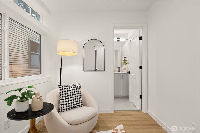 6546 A Latona Avenue NE, Seattle, WA 98115