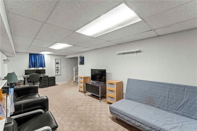 817 Gladden Road, Canonsburg, PA 15317