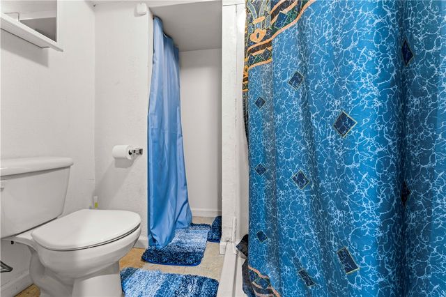 817 Gladden Road, Canonsburg, PA 15317