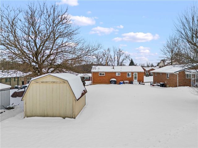 817 Gladden Road, Canonsburg, PA 15317