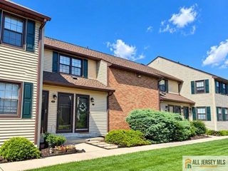 30 Prospect Street 08, Metuchen, NJ 08840