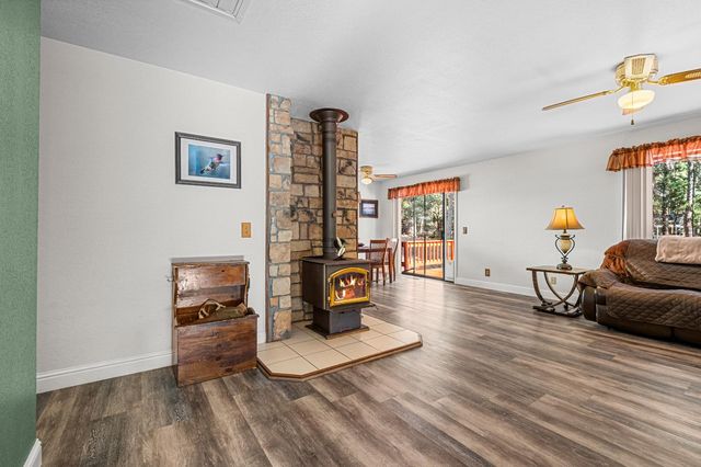 3814 Stope Dr, Placerville, CA 95667