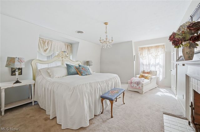 4812 Oak Knoll Drive, Boardman, OH 44512