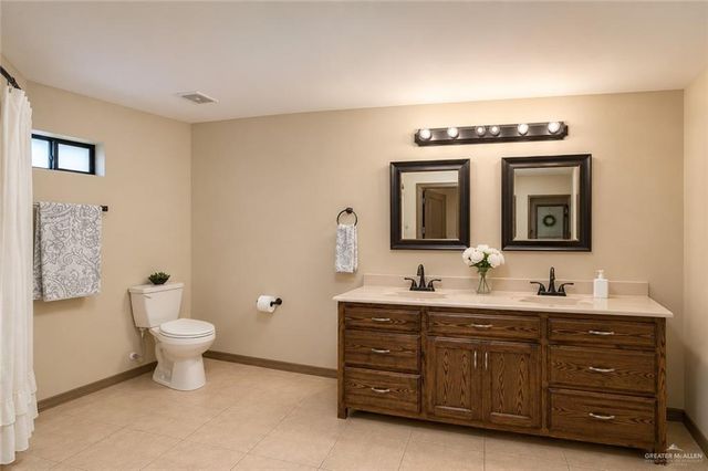 707 Aurora Drive, Alamo, TX 78516