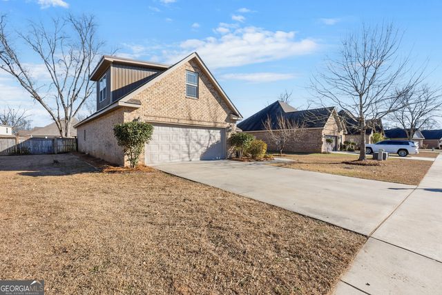 112 Parkview Grove, Kathleen, GA 31047