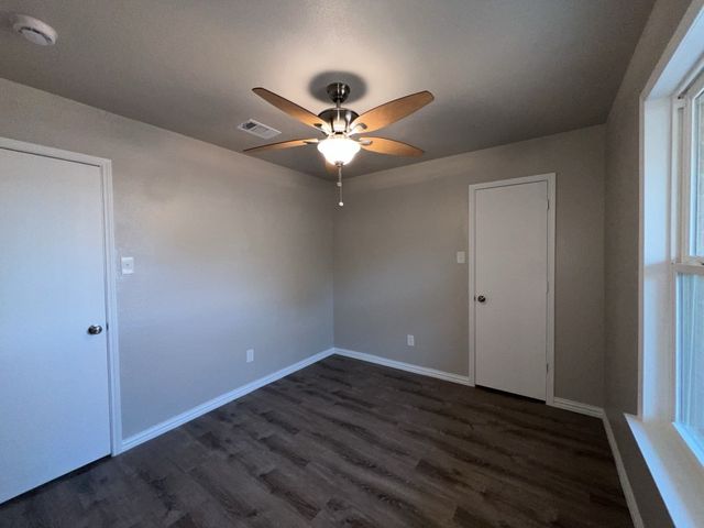 5728 Shady Springs Trail, Fort Worth, TX 76179