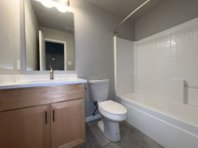 5728 Shady Springs Trail, Fort Worth, TX 76179