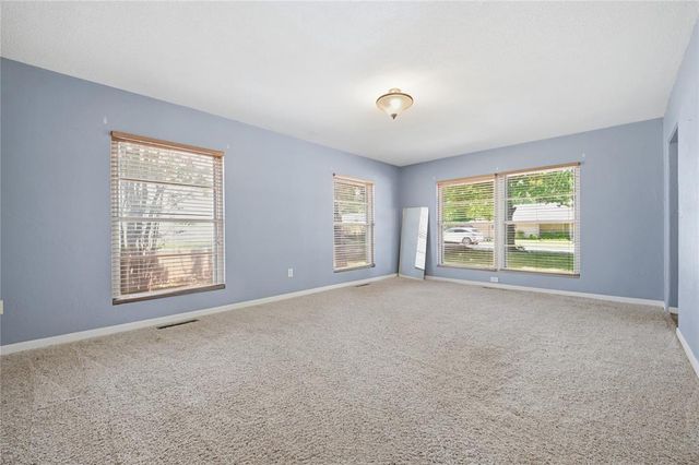 811 Myrtle Drive, Edmond, OK 73034