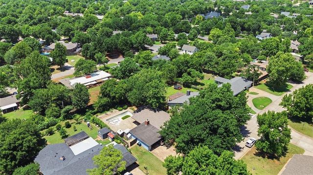 811 Myrtle Drive, Edmond, OK 73034