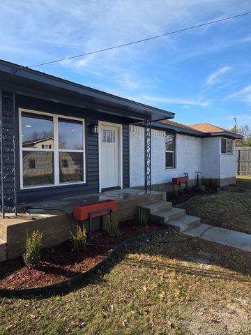 2110 N 06th Street, Waco, TX 76708