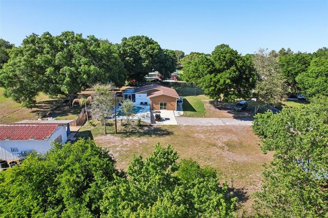 8904 CLAYTON LANE, Lakeland, FL 33809