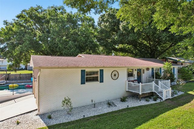 8904 CLAYTON LANE, Lakeland, FL 33809