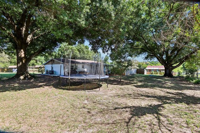 8904 CLAYTON LANE, Lakeland, FL 33809