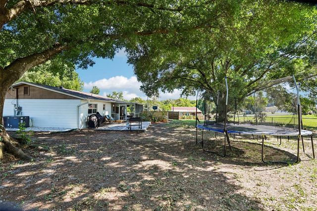 8904 CLAYTON LANE, Lakeland, FL 33809
