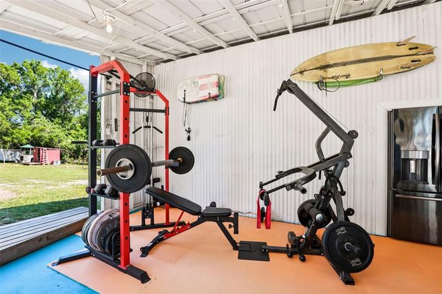8904 CLAYTON LANE, Lakeland, FL 33809