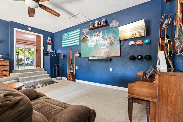 8904 CLAYTON LANE, Lakeland, FL 33809