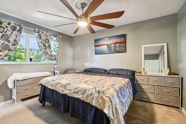 8904 CLAYTON LANE, Lakeland, FL 33809