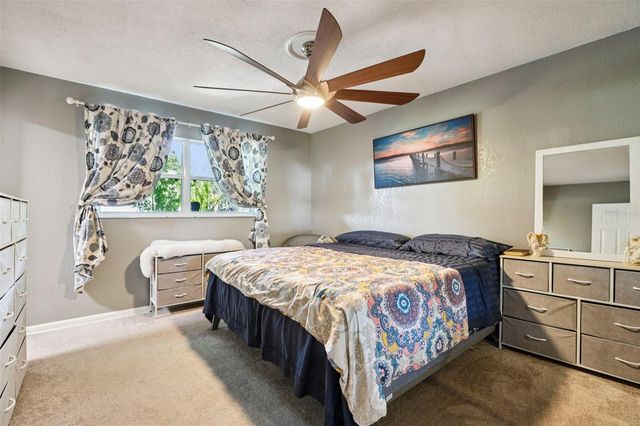 8904 CLAYTON LANE, Lakeland, FL 33809