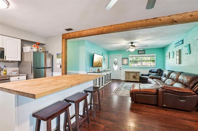 8904 CLAYTON LANE, Lakeland, FL 33809