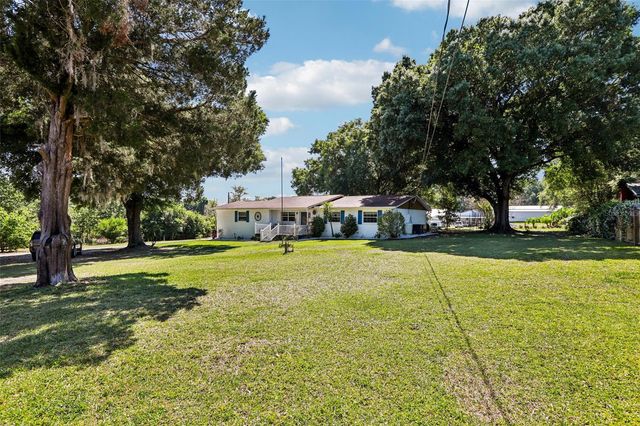 8904 CLAYTON LANE, Lakeland, FL 33809