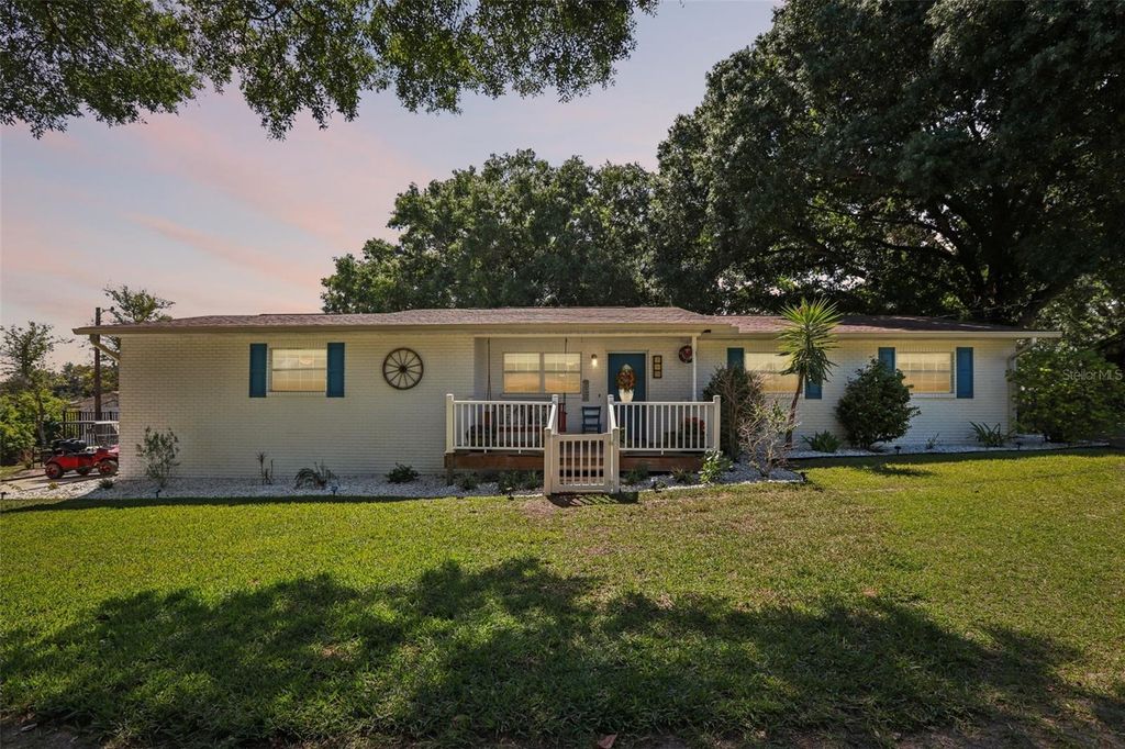 8904 CLAYTON LANE, Lakeland, FL 33809