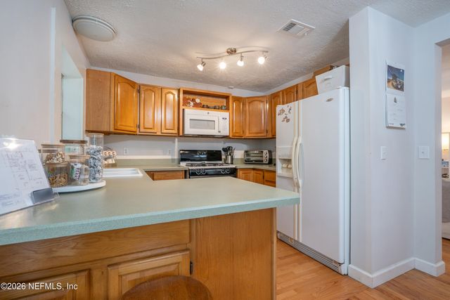 807 STANLEY Drive, Fernandina Beach, FL 32034