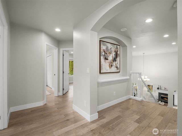 9512 213th Avenue NE, Redmond, WA 98053