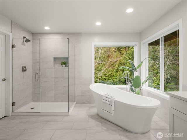 9512 213th Avenue NE, Redmond, WA 98053