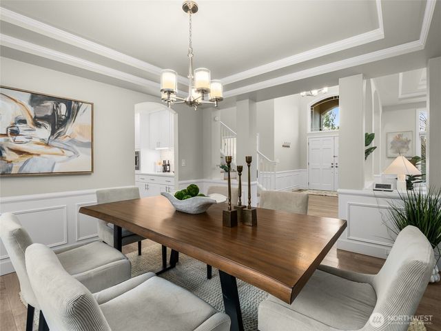 9512 213th Avenue NE, Redmond, WA 98053