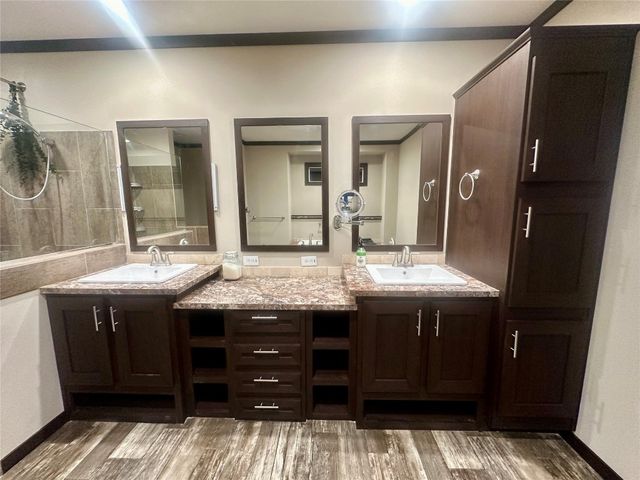 20969 US Highway 62 Highway, Altus, OK 73521