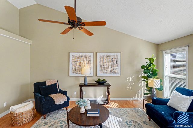 754 Pinehurst Av NE, Keizer, OR 97303