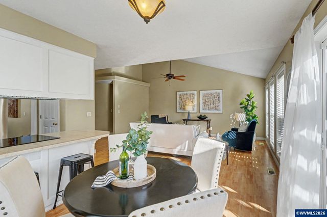 754 Pinehurst Av NE, Keizer, OR 97303