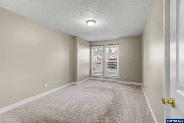 754 Pinehurst Av NE, Keizer, OR 97303