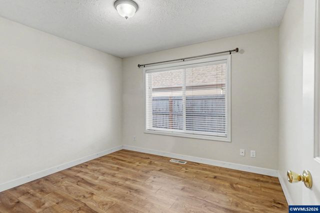 754 Pinehurst Av NE, Keizer, OR 97303