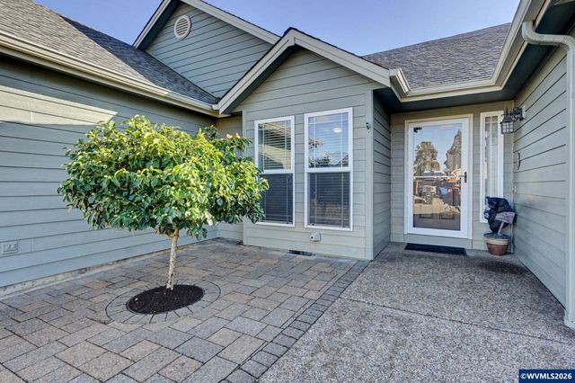 754 Pinehurst Av NE, Keizer, OR 97303