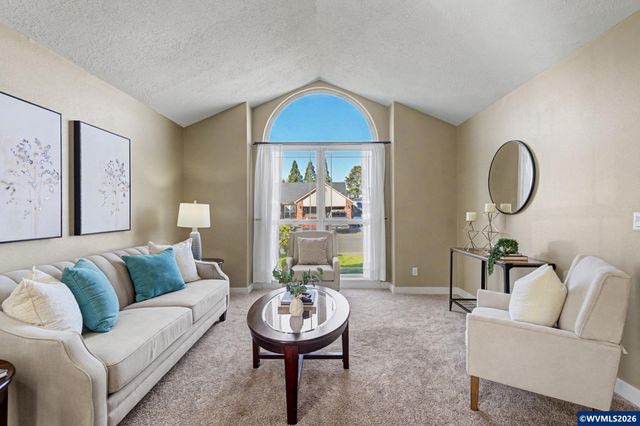 754 Pinehurst Av NE, Keizer, OR 97303