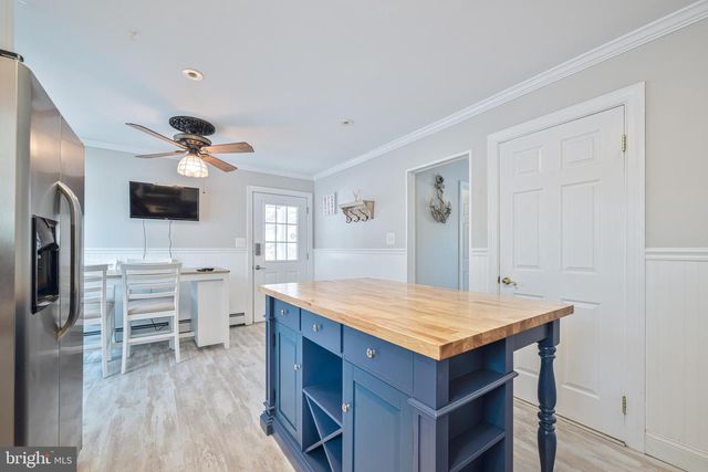 18 PINEWOOD RD, Cape May, NJ 08204