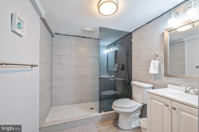 18 PINEWOOD RD, Cape May, NJ 08204