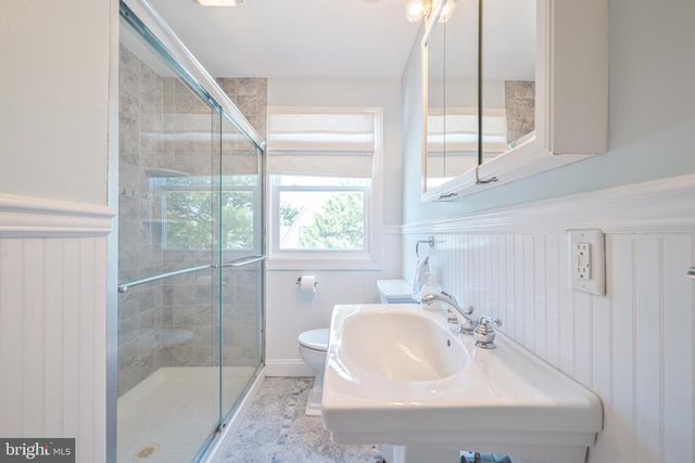 18 PINEWOOD RD, Cape May, NJ 08204