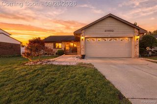 27882 White Oak Drive, Brownstown, MI 48183