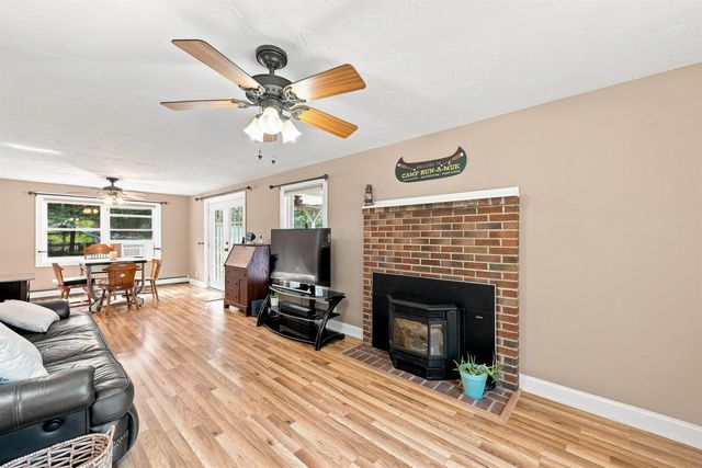 7 True Road, Pittsfield, NH 03263