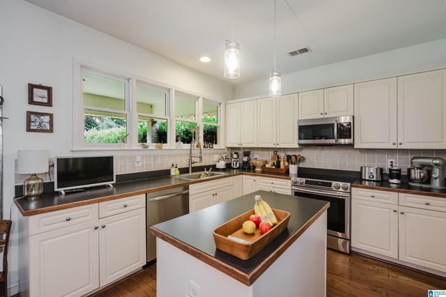 159 NARROWS CREEK DRIVE, Birmingham, AL 35242